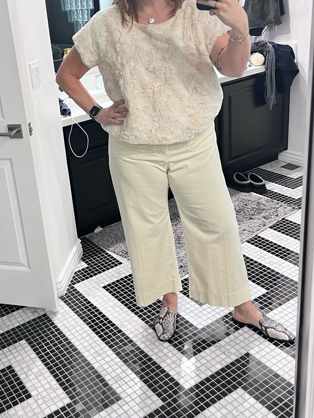 Anthropologie Maeve Colette Cream High Rise Cropped Corduroy Pants Size 33 - Picture 2 of 7